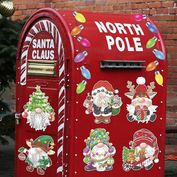 BORAMDO Christmas Reflective Car Magnets Set 30Pcs, Christmas Gnome with Bulb Light and Wire Car Decoration, Refrigerator Garage Door Decorations, Holiday Magnetic Xmas Gnomes Decor