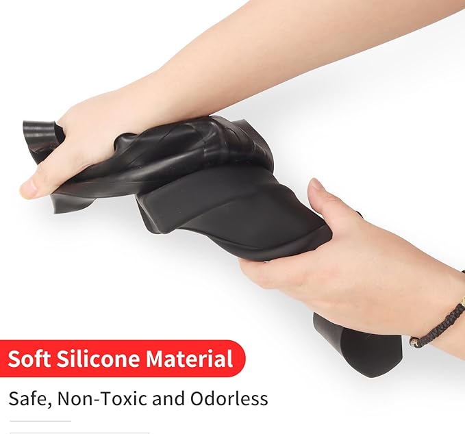 Central Control Silicone Storage Box for 2024 2025 Toyota Land Cruiser 250 1958 Prado Lc250 Seat Gap Storage Box Wireless Charging Silica Gel Pad Modification 2025 Land Cruiser Accessories (Black)