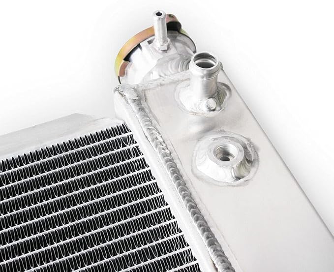 3 Rows Core Performance High Flow Full Aluminum Racing Cooling Radiator for 1995 1996 1997 1998 1999 2000 Chevy Tahoe ，1988-2000 Chevy G M C C/K 1500 2500 3500 5.7-7.4L V8 Radiator