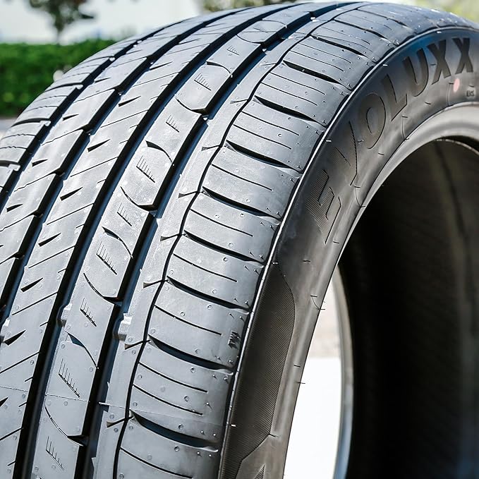 Evoluxx Capricorn UHP All-Season Truck/SUV Performance Radial Tire-265/40R22 265/40-22 106V Load Range XL 4-Ply BSW Black Side Wall UTQG 480AA